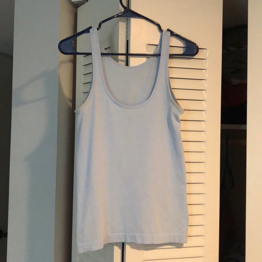 Baby Blue Lululemon Tank Size 6 - Lightly Worn